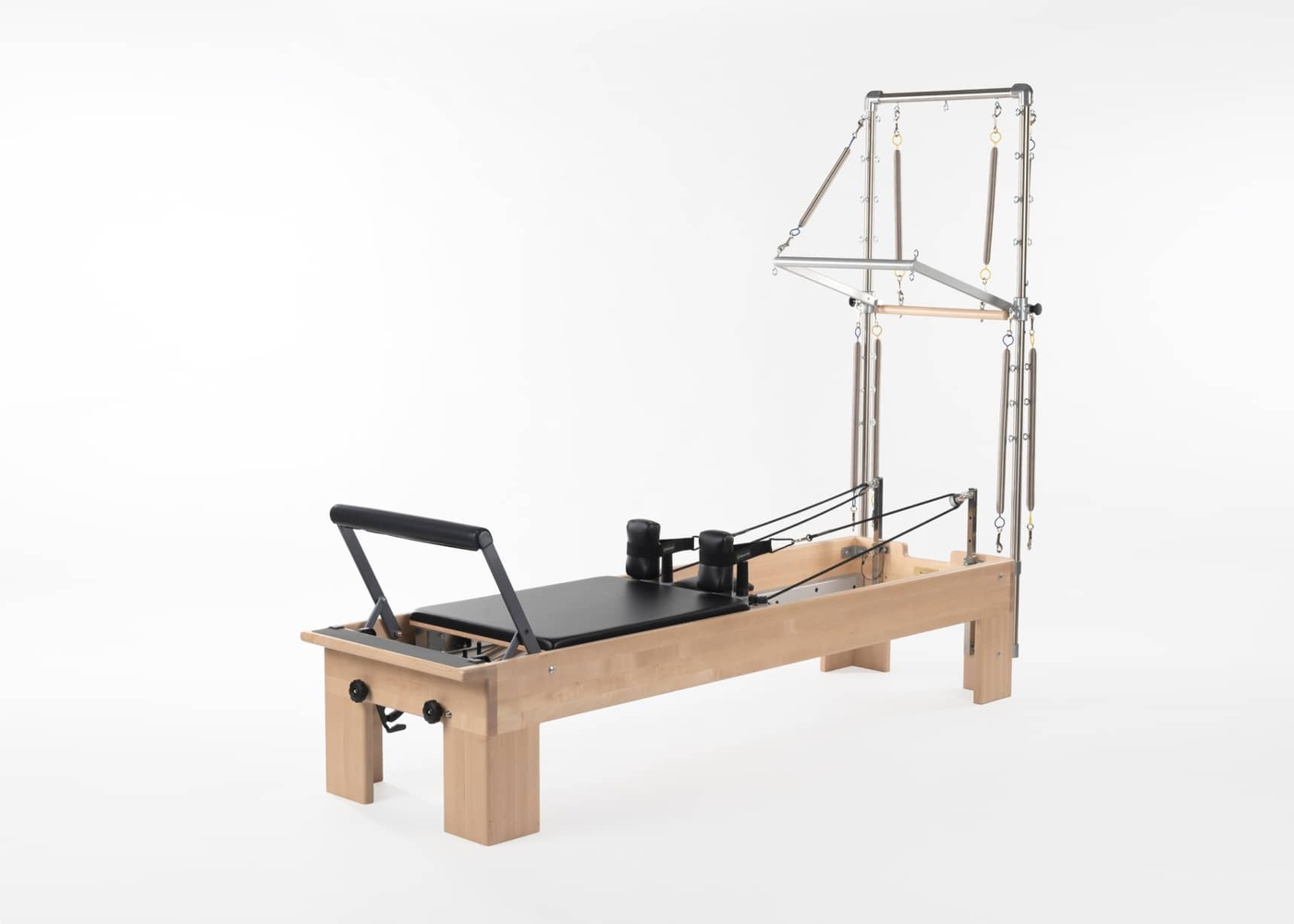 studio reformer with tower and mat revo