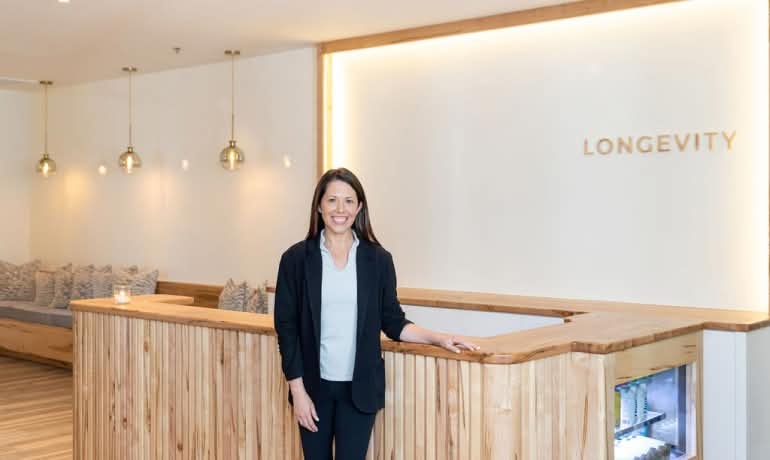 longevity club front desk
